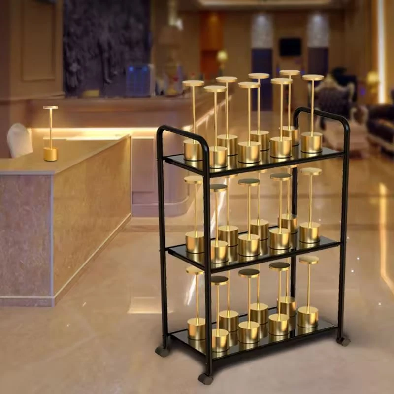 Multifunkční stolní lampa pro bezdrátové nabíjení pro schéma nabíjení baru v hotelové kavárně